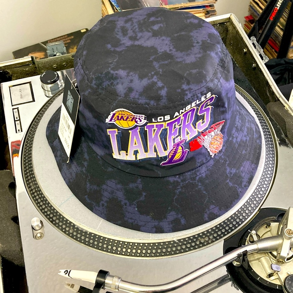 NEW LA Lakers Fisherman Hat Ultra Game